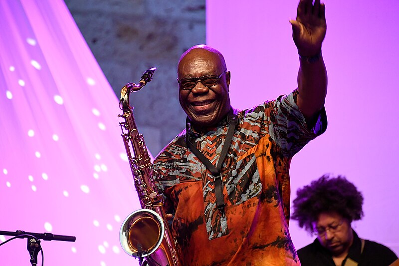 Images_Music/WC_FestivaldeSully_2019_Manu_Dibango.jpg