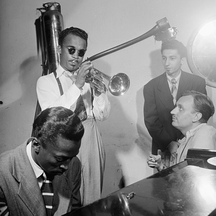 Images_Music/WC_Music_3_Jazz_Bebop_William_Gottlieb_Howard_McGhee_Brick_Fleagle_Miles_Davis_1947.jpg