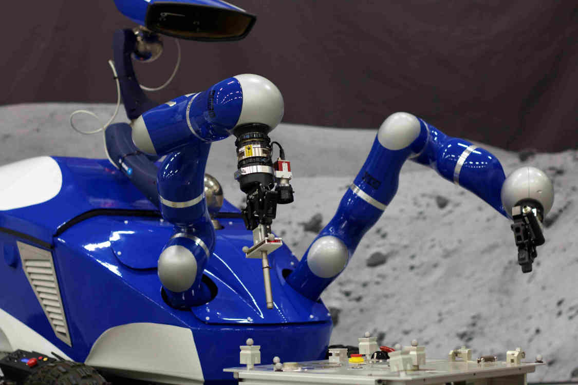 images_my_ideas_16-3/16_ESA_Telerobotics_Haptics_Lab_Centaur_Rover.jpg